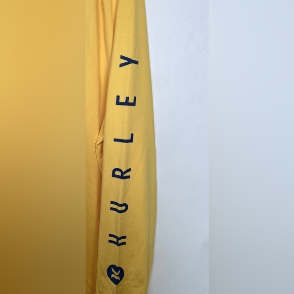 Hurley Tshirt Size Sm Color Yellow Long Sleeve Men UPF Athletic Top Logo Front - Picture 5 of 8